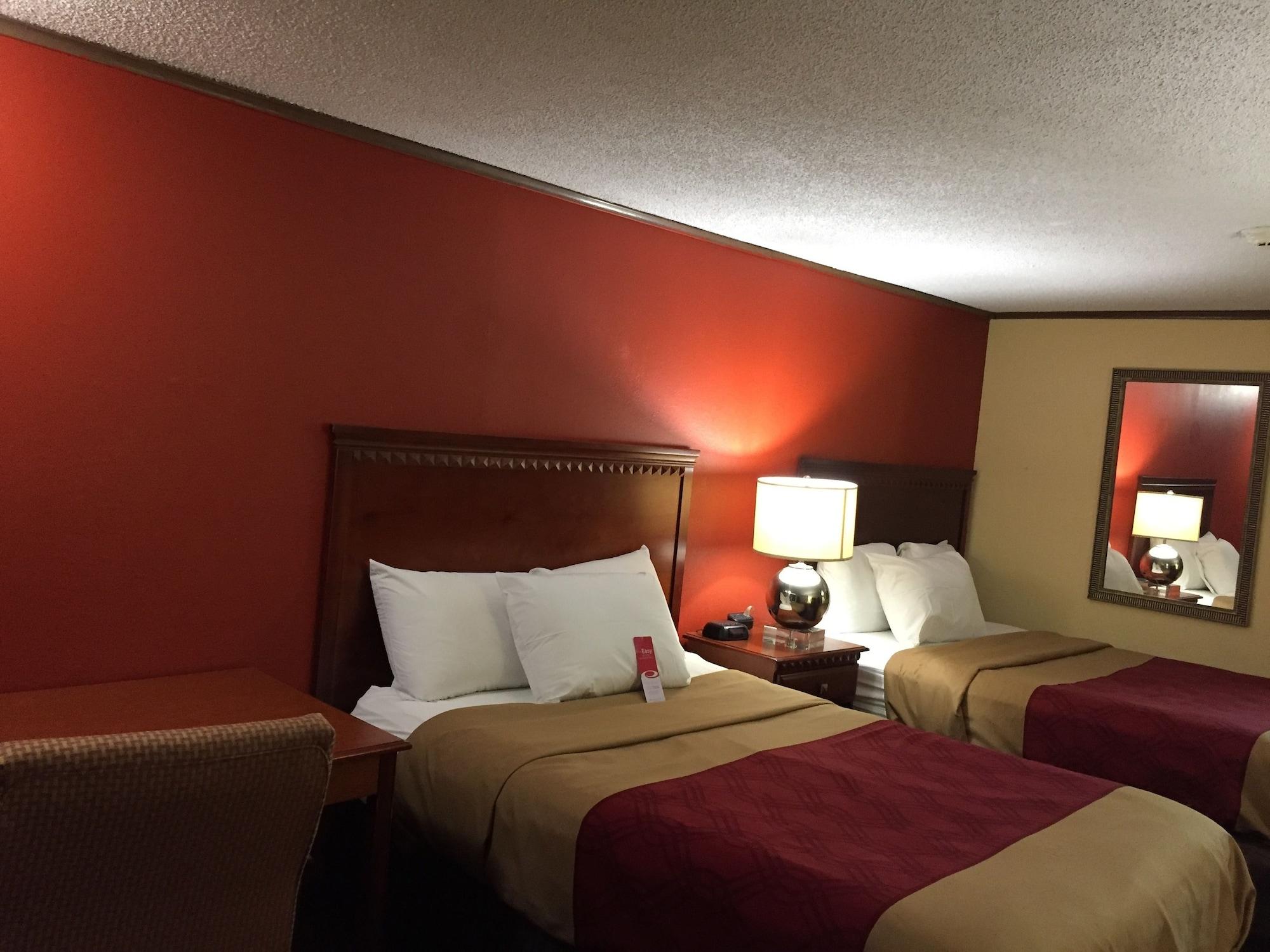 Econo Lodge Norwalk Zewnętrze zdjęcie