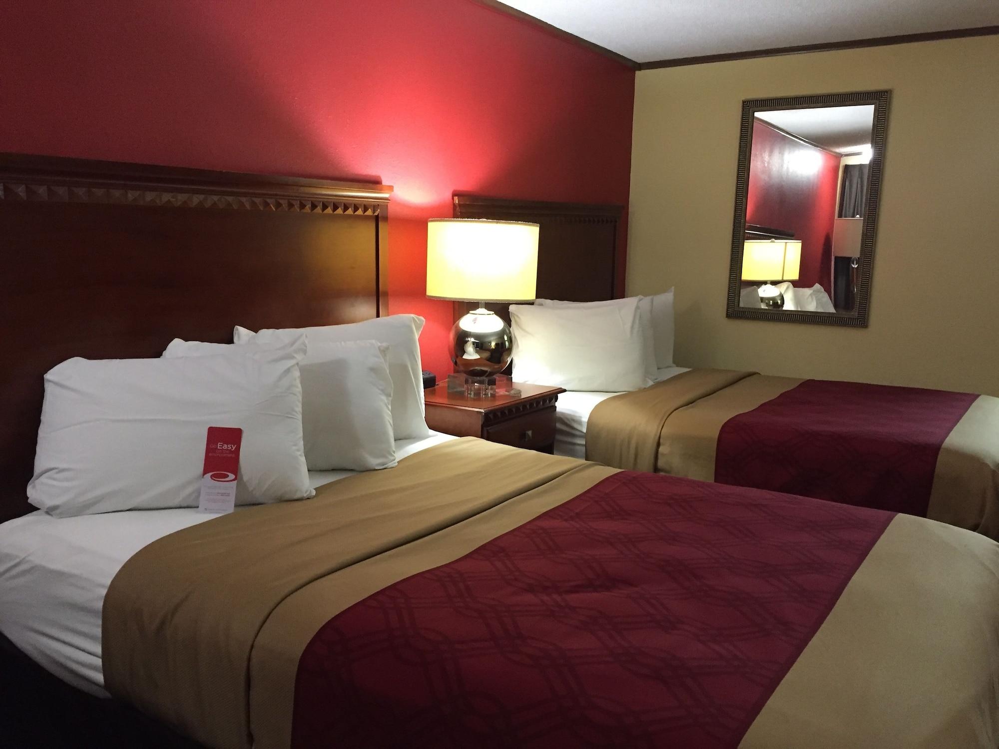 Econo Lodge Norwalk Zewnętrze zdjęcie